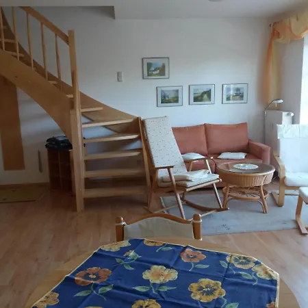 Alte Reihe 10 Whg 5 * Zingst